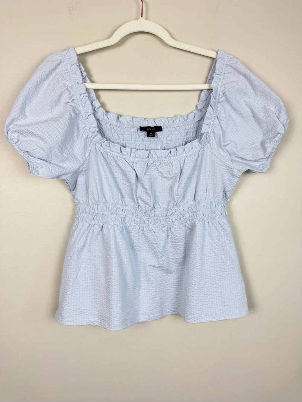 J. Crew Seersucker Smocked Medium Top Blue Puff Sleeve Peplum Preppy Resort Vaca